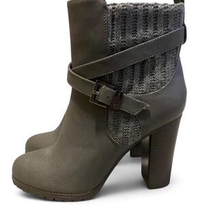 Juicy Couture Gray Heeled Boots with Knit Detail
